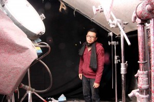 阿洛 進度落後,副導演進場幹橋了。臉真的很臭,大家都挫賽了